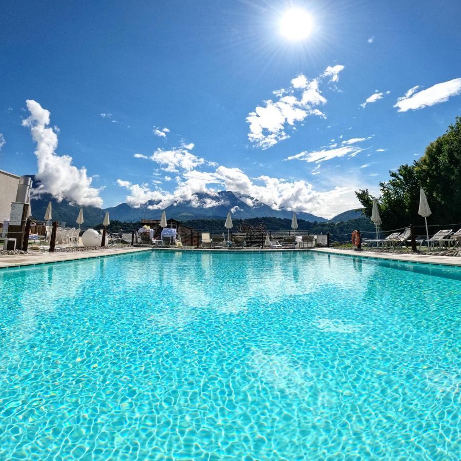 piscina coperta riscaldata - Foto di Hotel al Sorriso Greenpark & Wellness,  Levico Terme - Tripadvisor